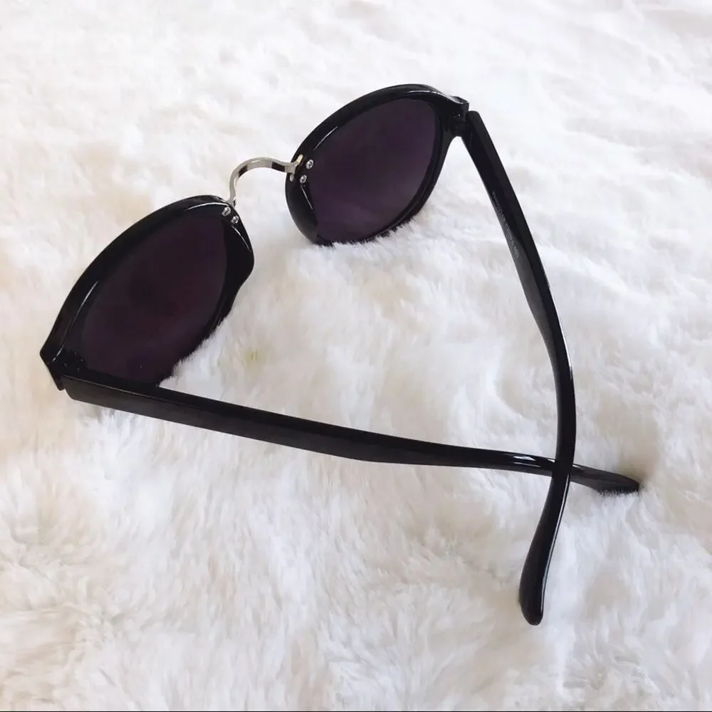 Mya Black & Silver Round Fashion Sunglasses